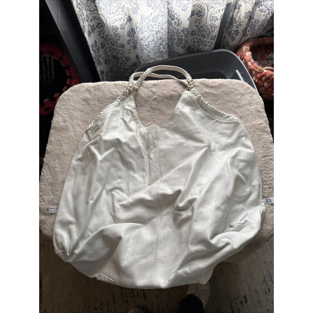2000's / Y2K white leather hobo bag